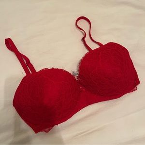 Victoria’s Secret bra